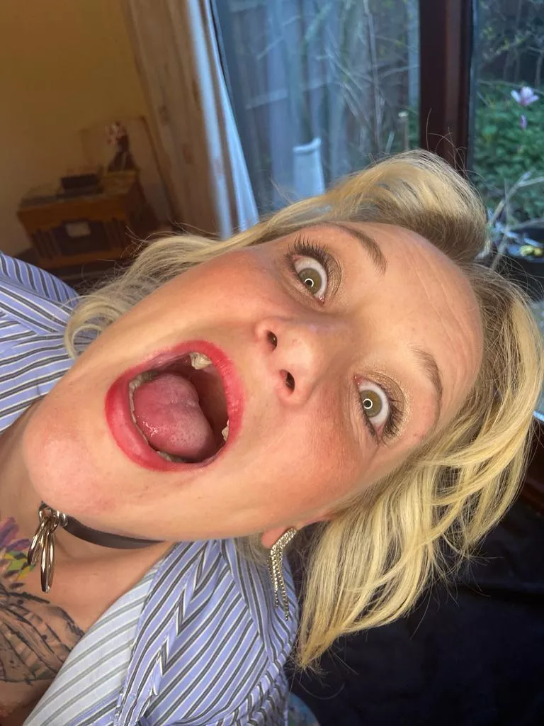 I’m waiting xx posted by Felgate007