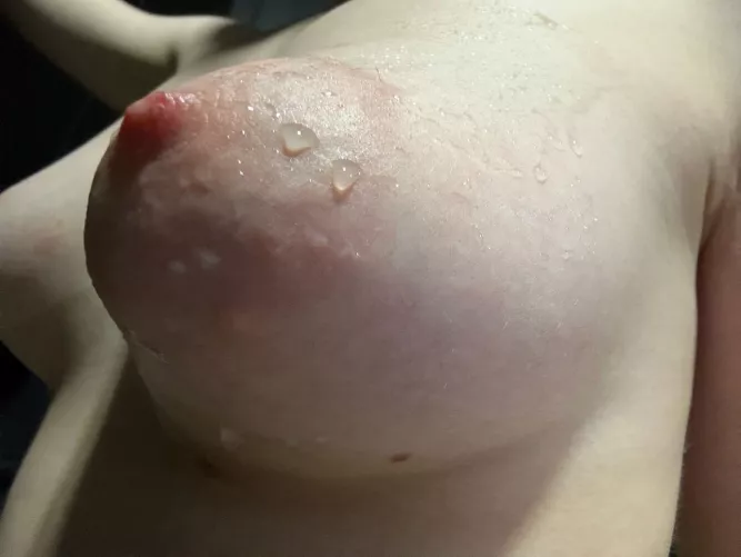 [Image] Do you like my areolas by isotonicHitch