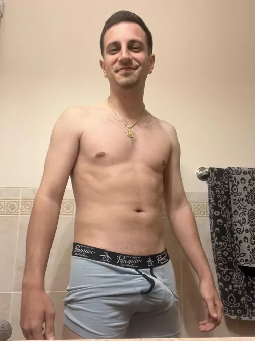 It’s saying hi! by freakvibez2