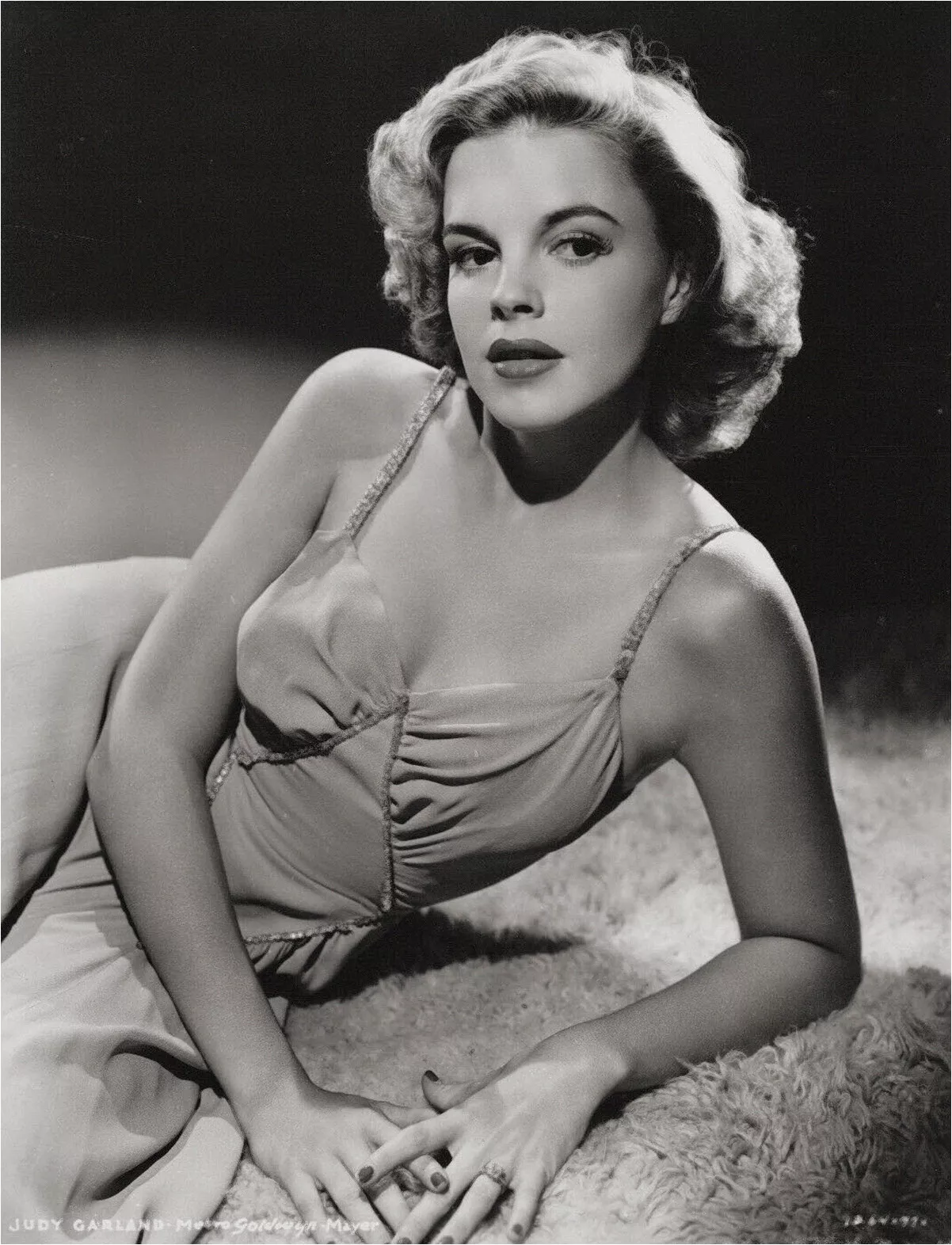 Judy Garland (1940s) posted by HappilyTwisted