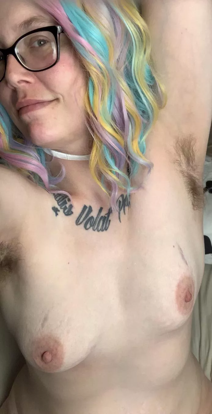 Let the hair be free! posted by Kaizemay