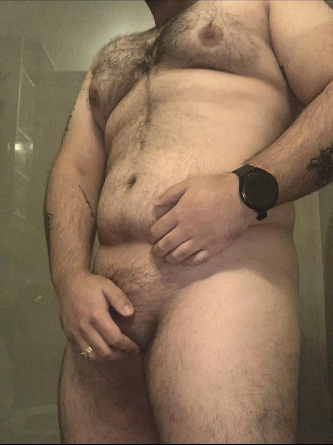 Let’s see if I get any love from y’all ladies 💁🏽‍♂️ posted by rando7072