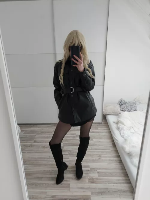 love this outfit by sweetatianaa