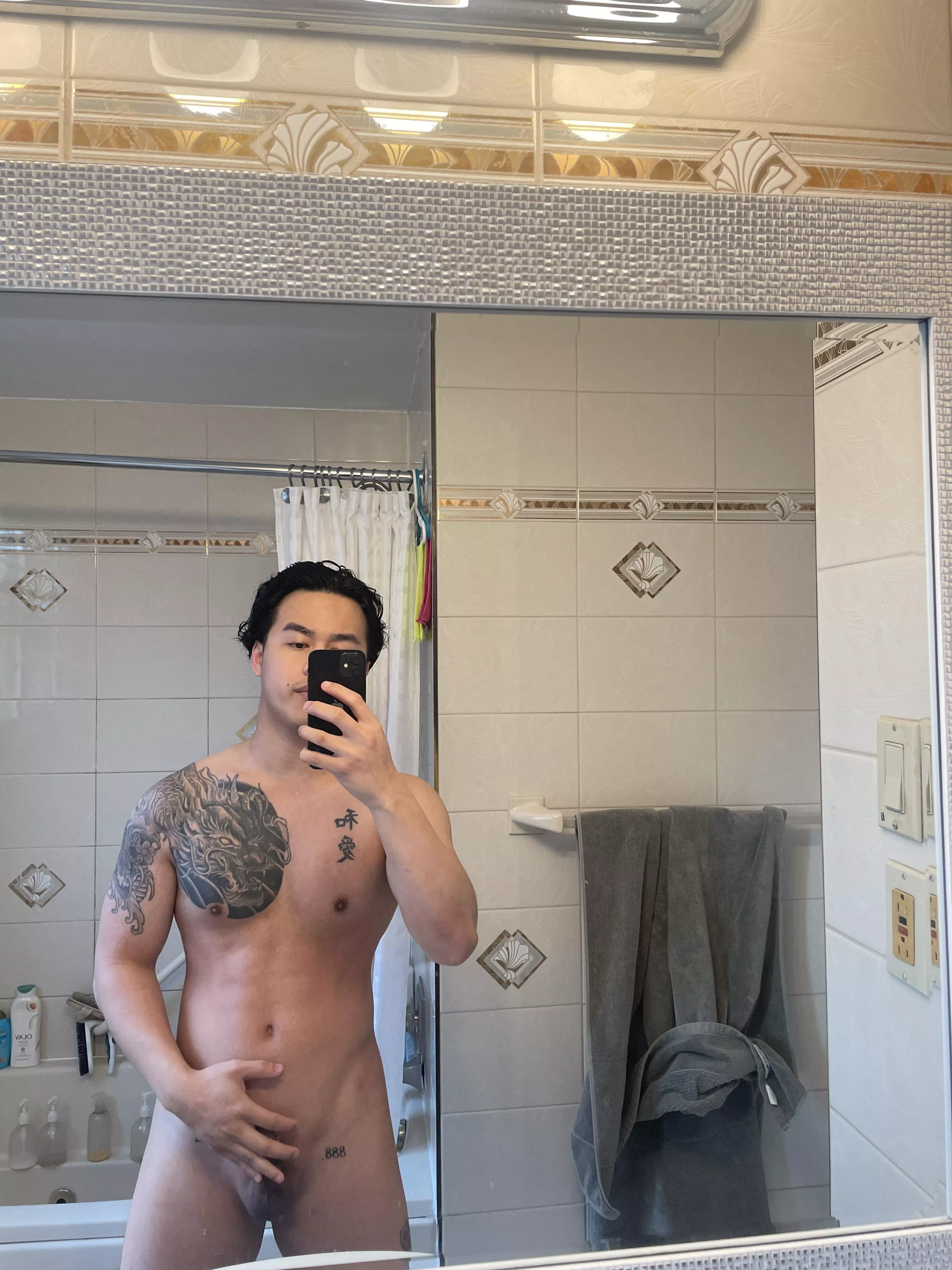 (m) Hope everyones having a great day posted by SuspiciousMacaron879