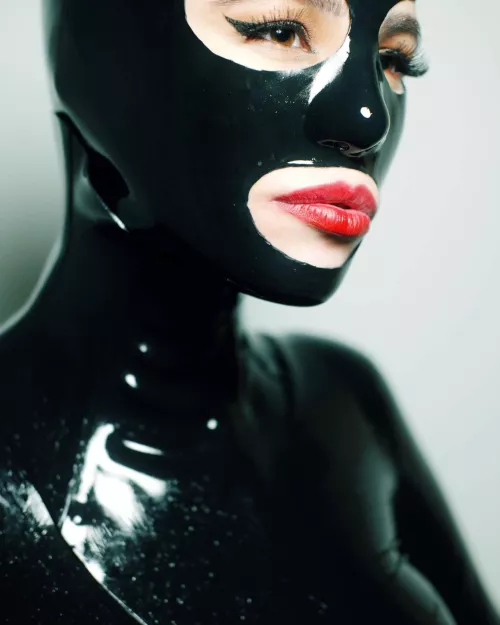 My shiny portrait. by marketaves