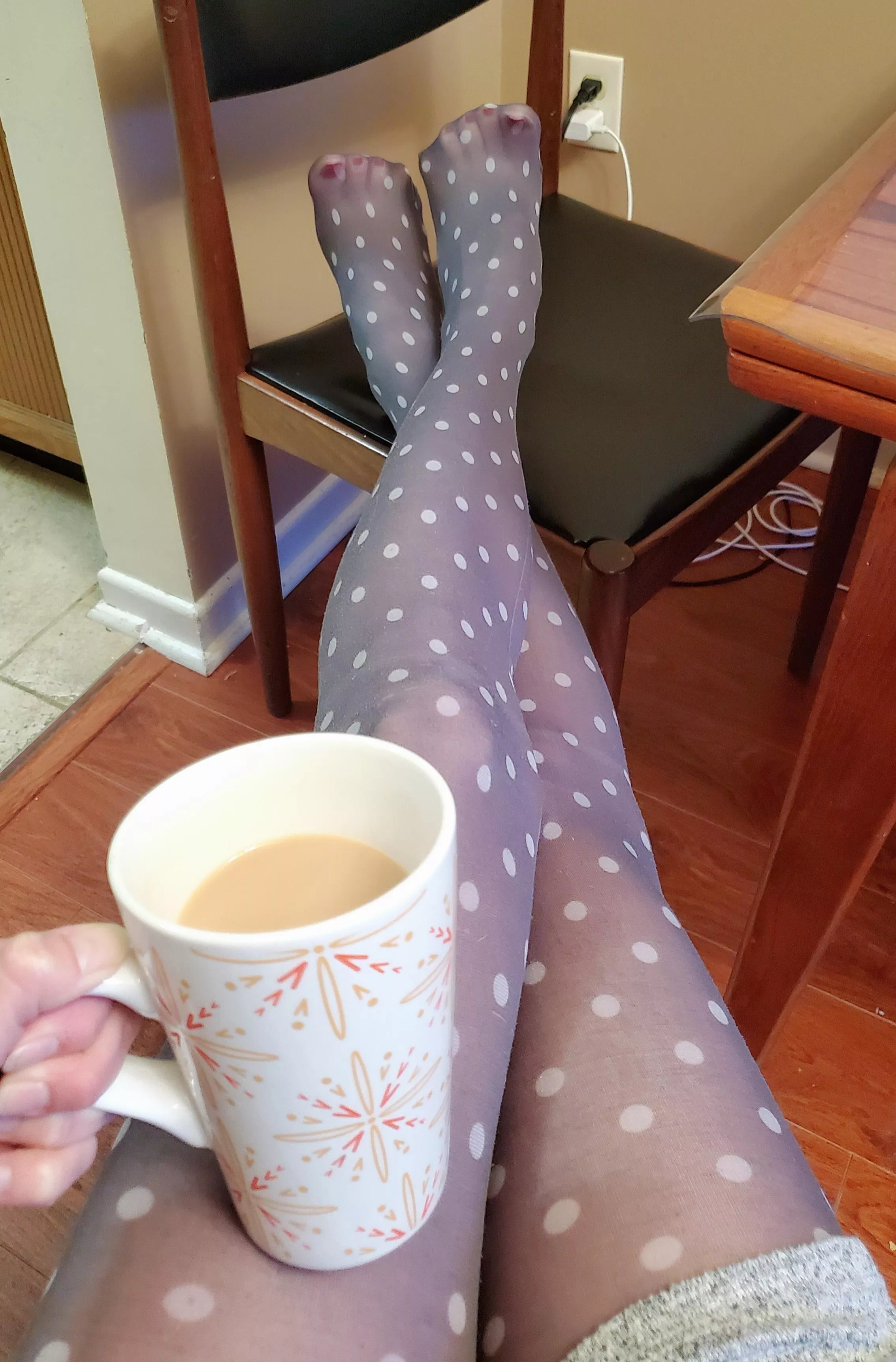 Netflix and chai... I mean chill :) posted by popruzhinka