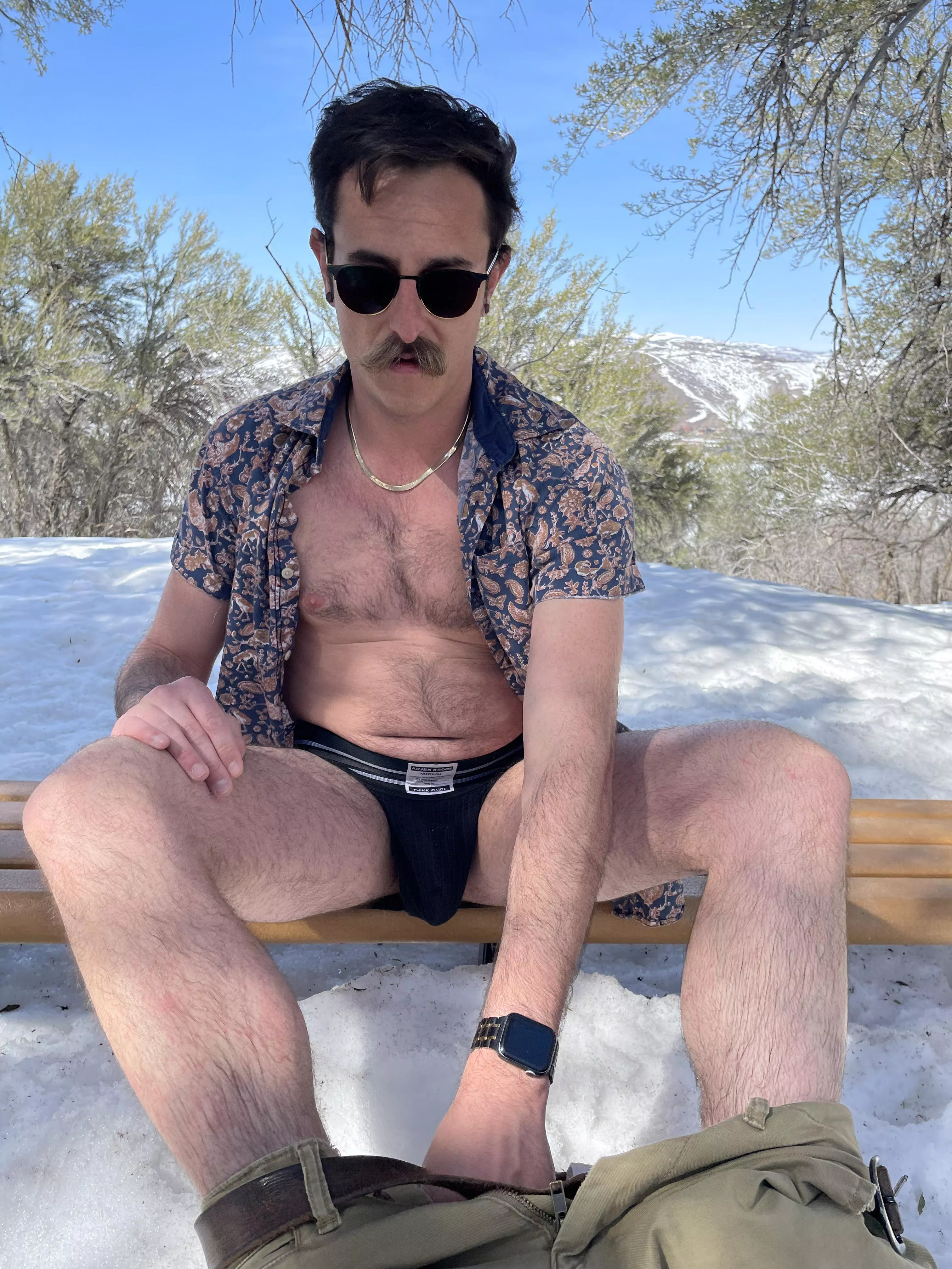 Sweat in snow posted by Theleopour