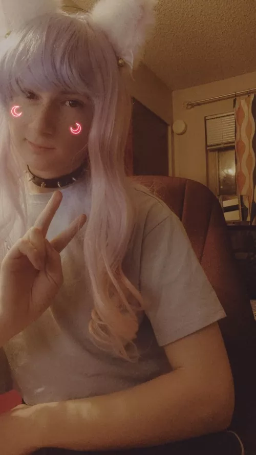 This pic gives me so much gender euphoria 🥰 by EzraFemboy