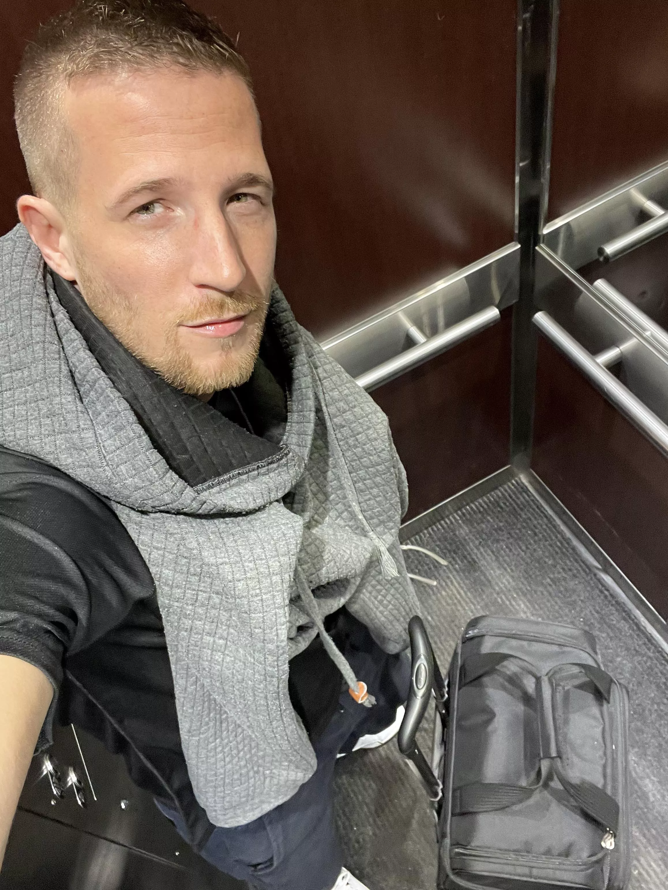 Time for vaycay wooo! who is coming with? posted by Teddiboi83