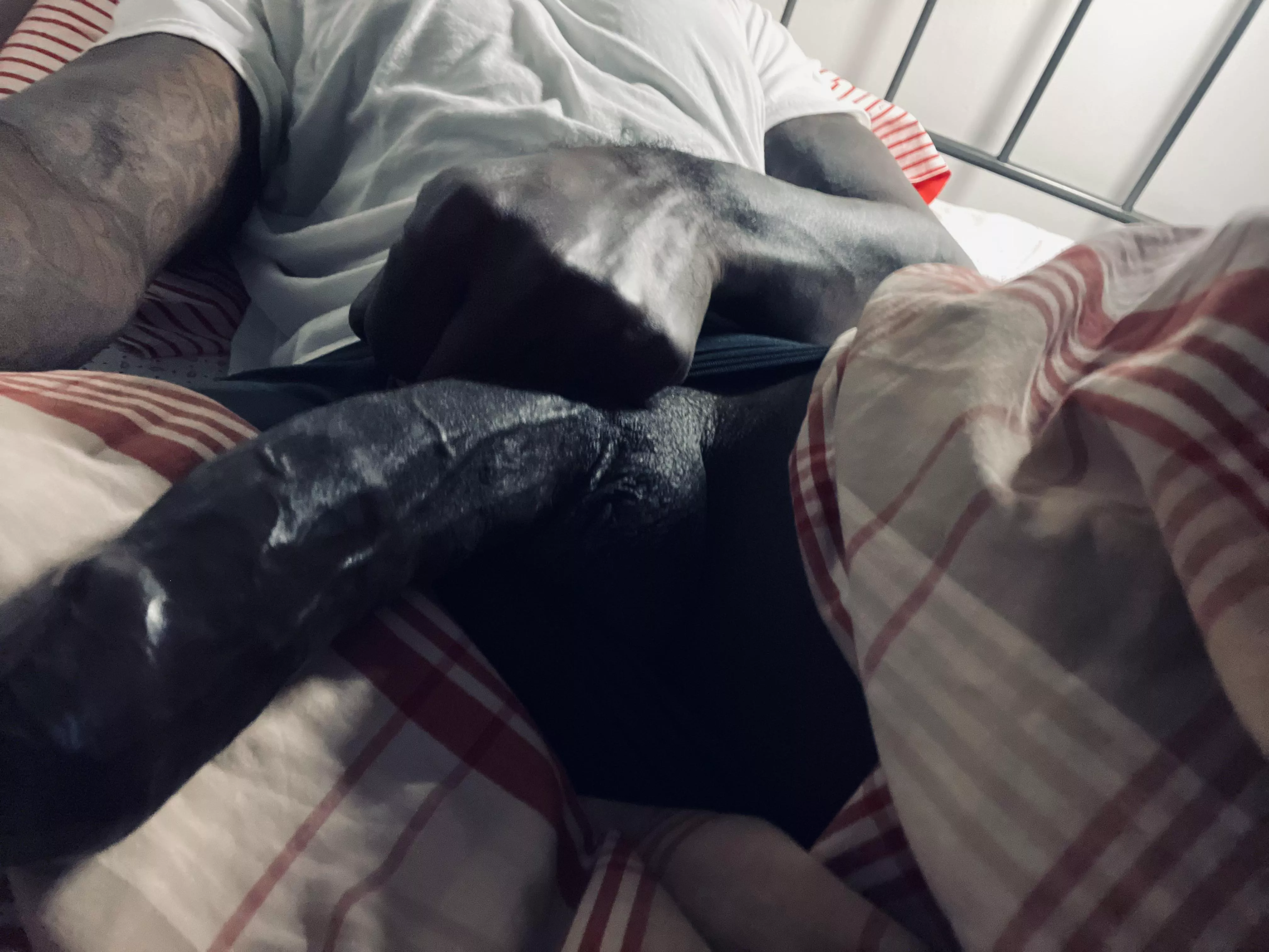 Two hand Tornado content tonight for my supporters only posted by hornypurple