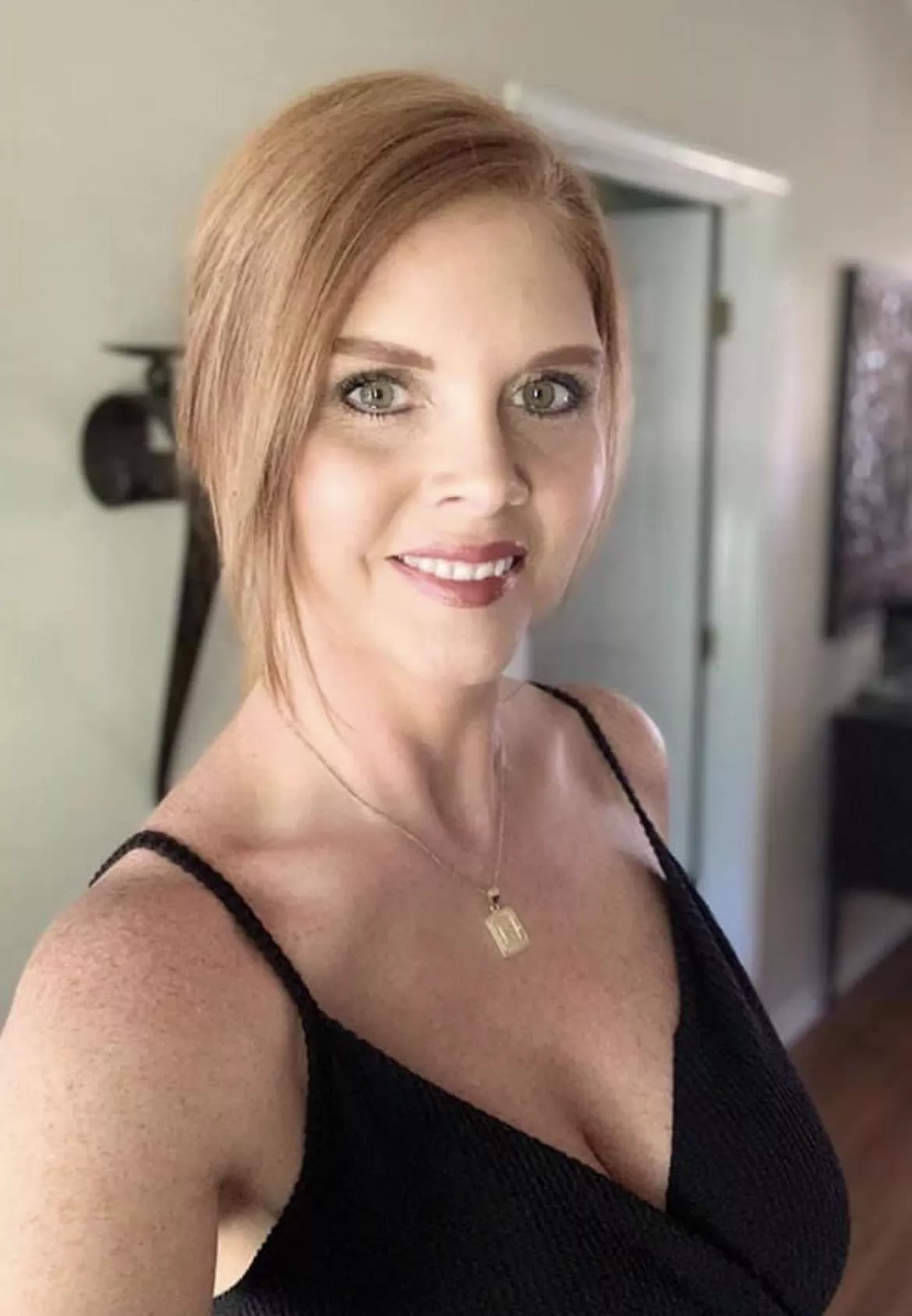 What color are my eyes posted by Redhead974