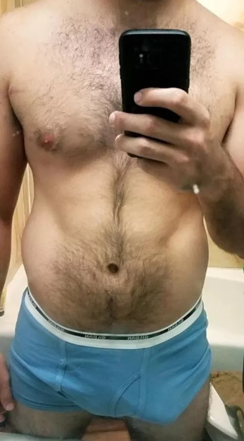 Who likes body hair? by tallhungandhairy