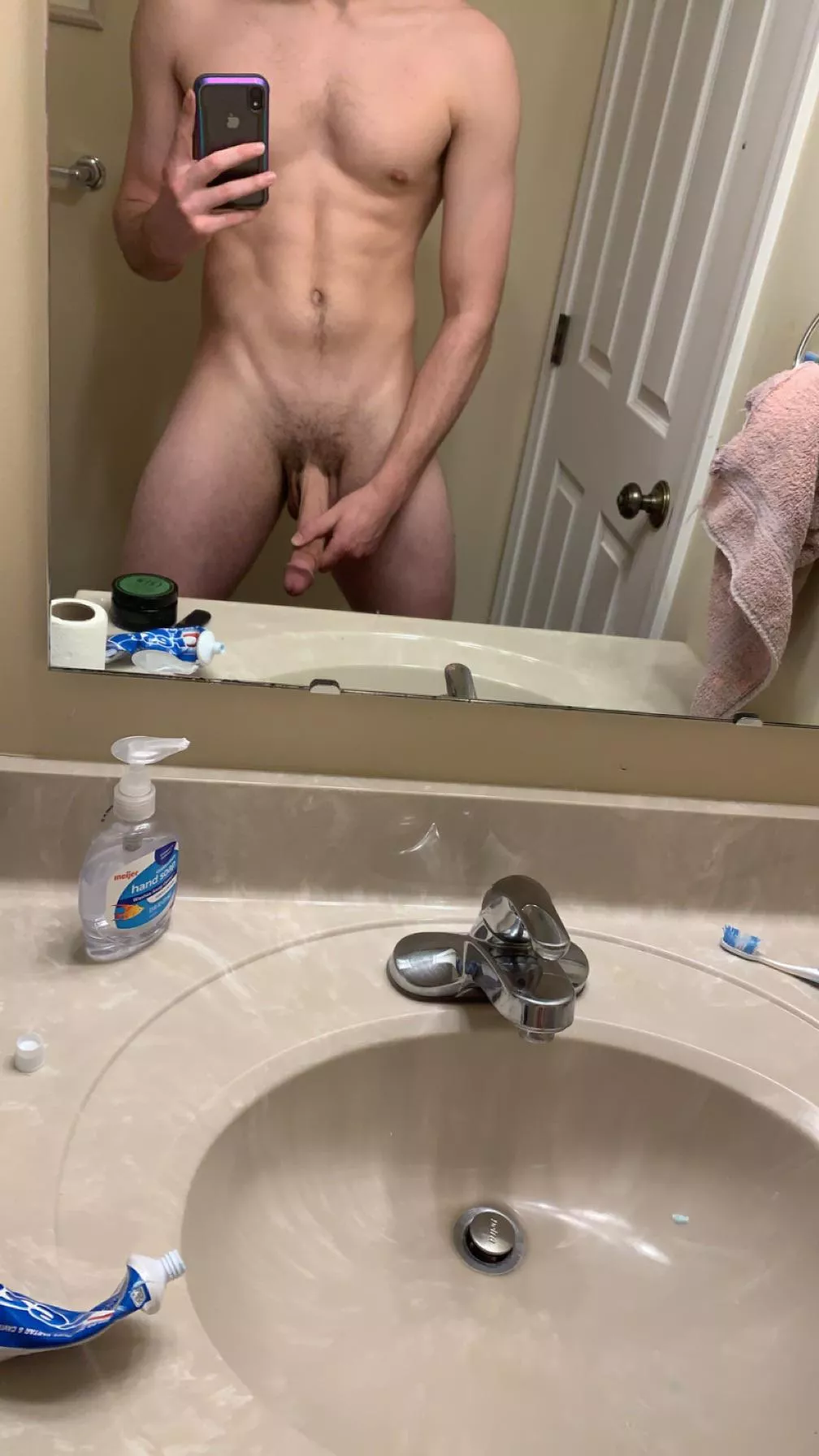 Would you let me fuck you? posted by Ok-Bookkeeper-6372