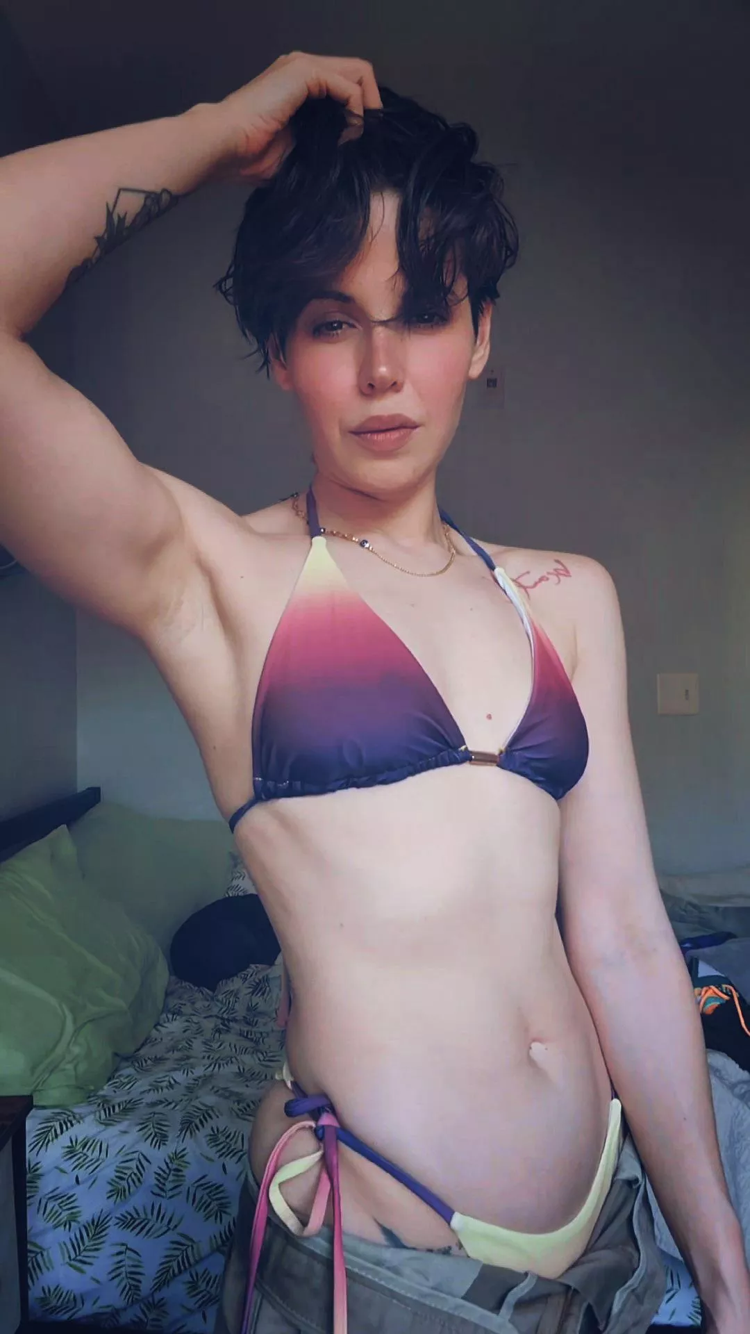 You want to lick my armpit 😏 posted by hybridlolitapv