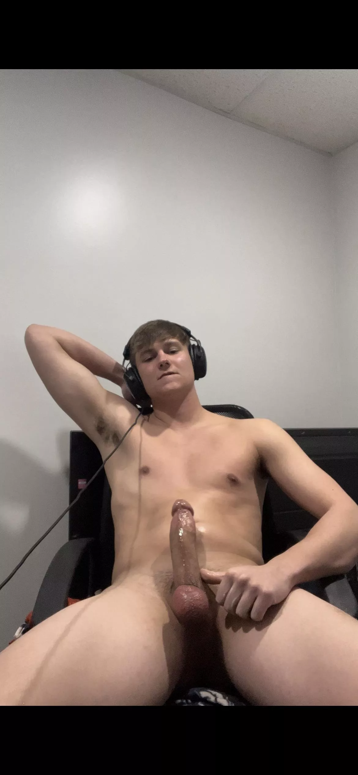 Young boy needs some help😏 posted by Helllboi666