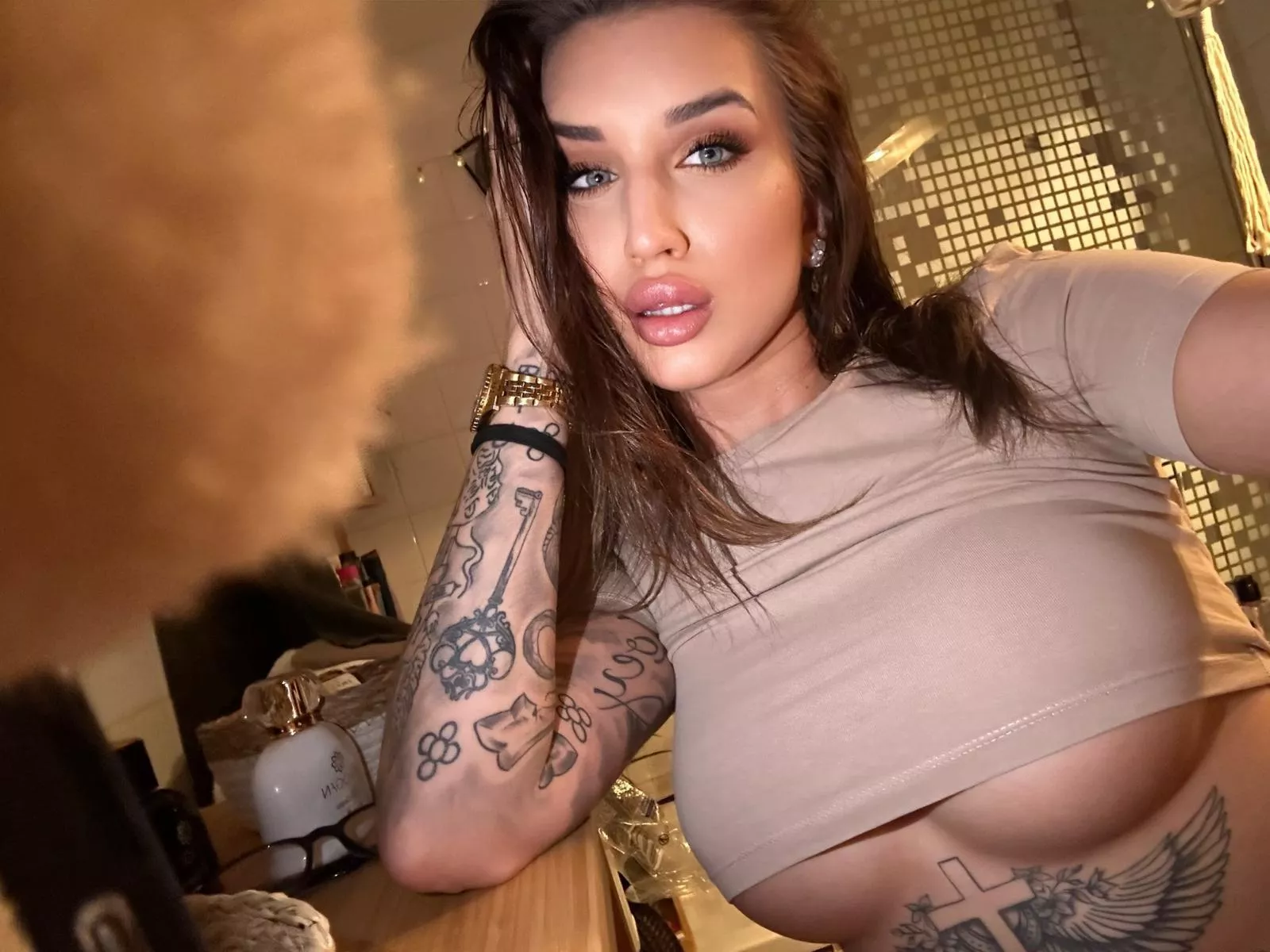 Your favorite inked creator <3 posted by LiiaZero