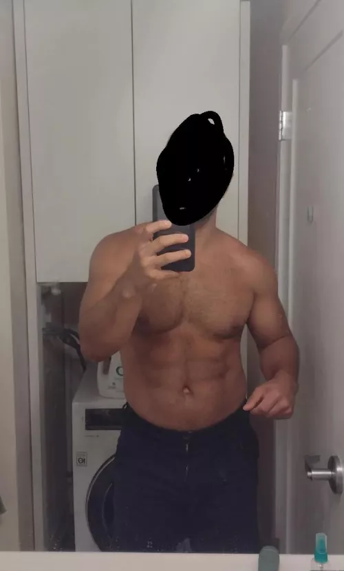 33m in Raleigh this weekend, driving up the coast on Monday by pornkhal