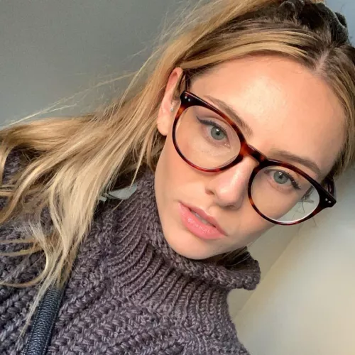 Alyssa Hill by HonestRunner