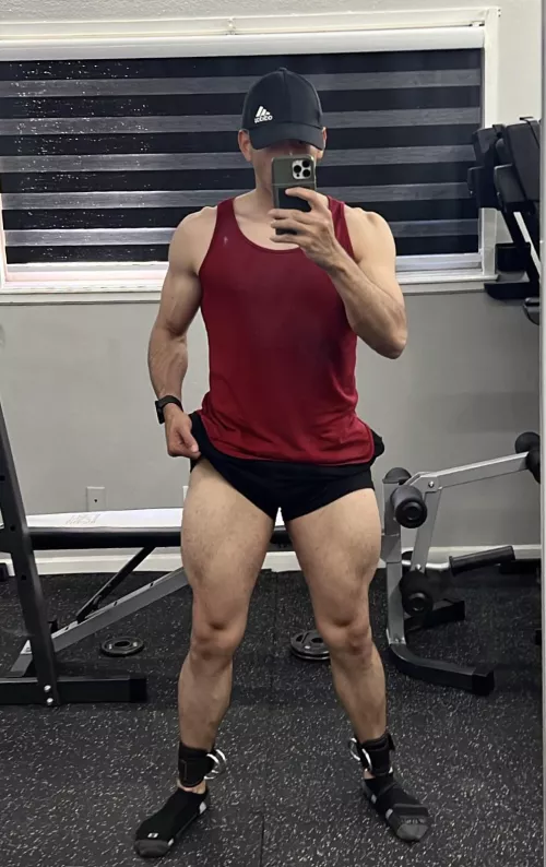 Big legs (M) by Professional_Panda35