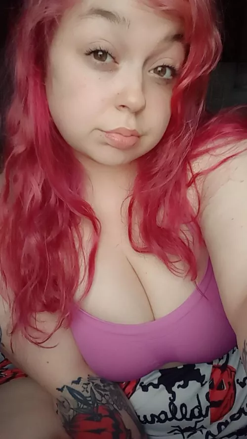 Big titty committee ✨✨👸 by Zosoo1996