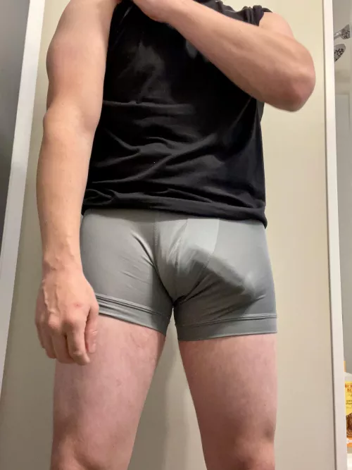 Ding DONG by idkwhat2putforthis