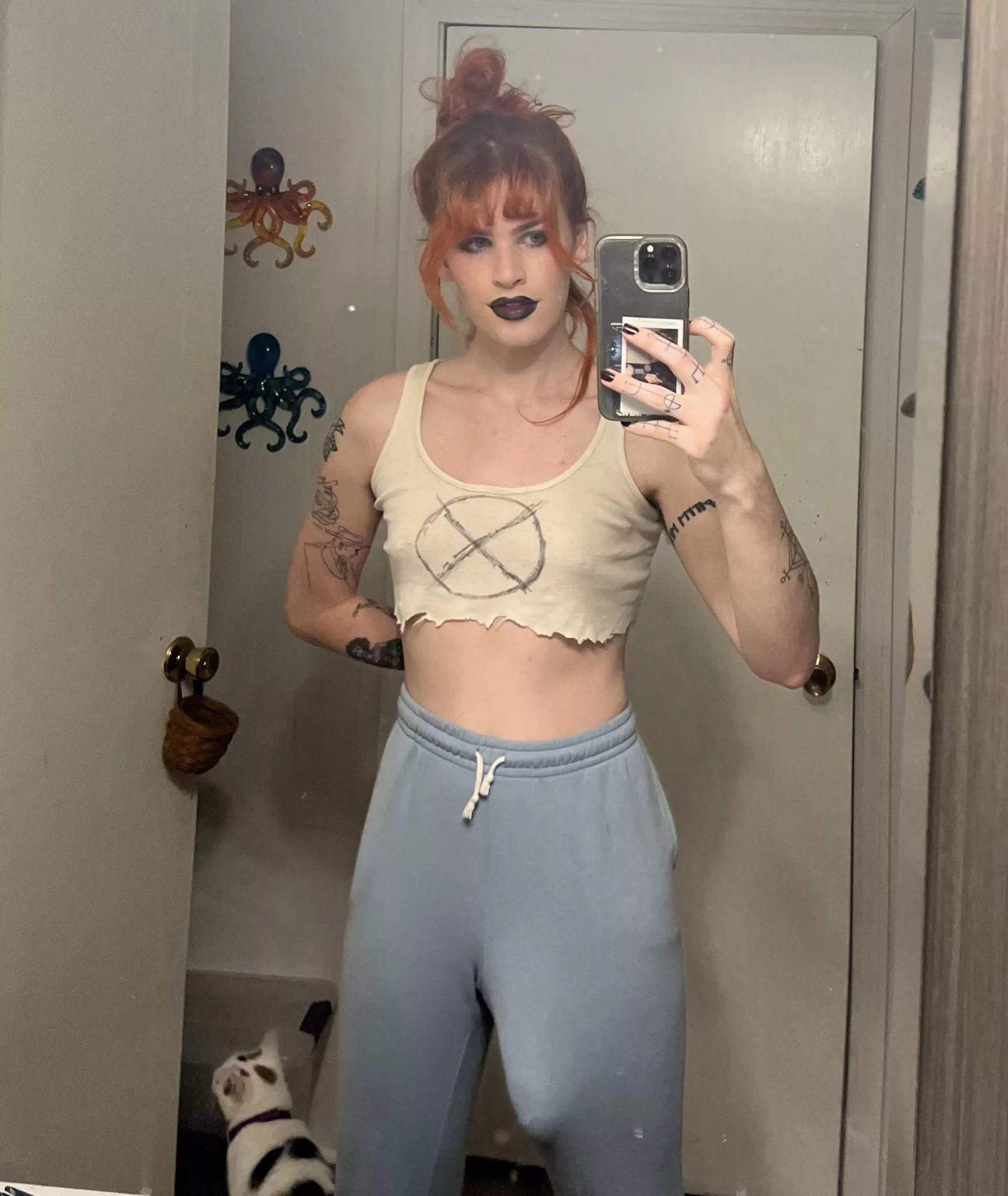 Do you think my bulge is noticeable? posted by estreetcar