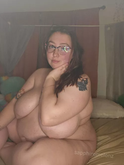 felt so pretty in this picture 🥰💘 by sapphiremelonz