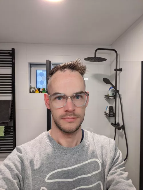 Haircut (self) by maartenvanheek