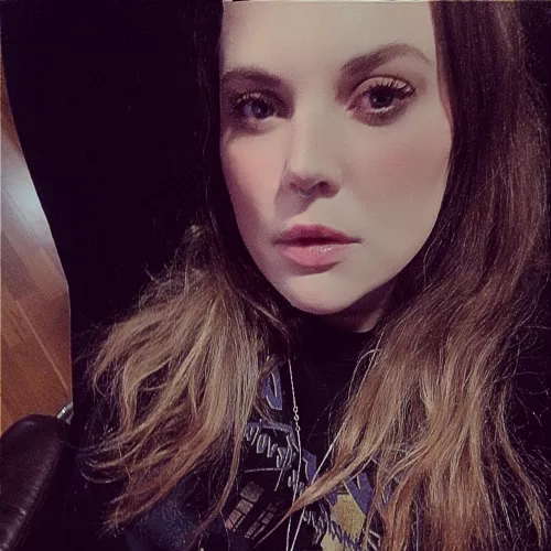 Heeey by DependentScore3643