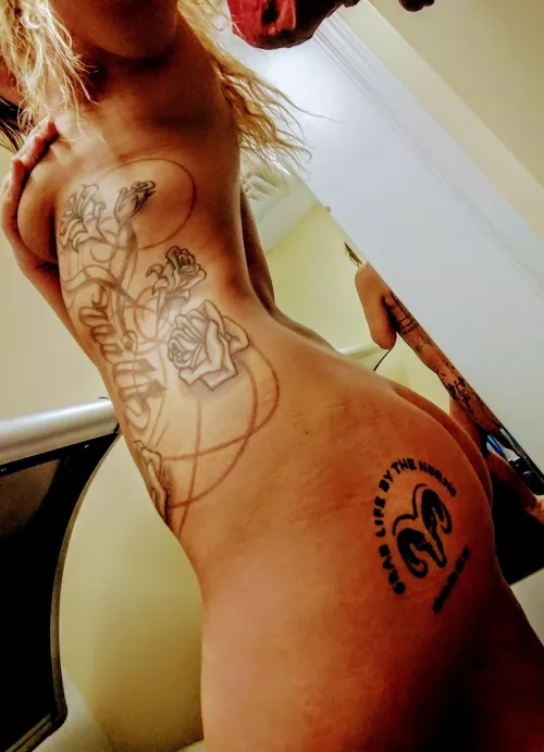 I want to make you feel good. Let's have fun. by ramelizakay