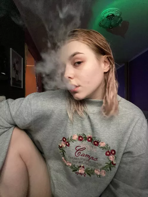 I want to smoke on your dick by lillyblack420