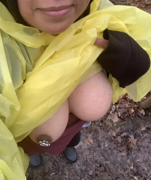 Im wet 💦 by Littl3Birdie