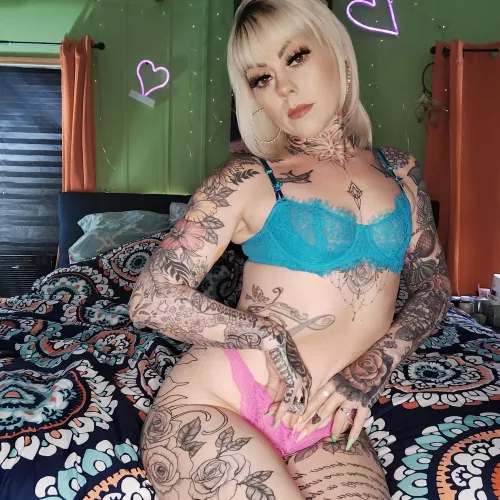 itty-bitty 😜💋 by Tattooedbarbie86