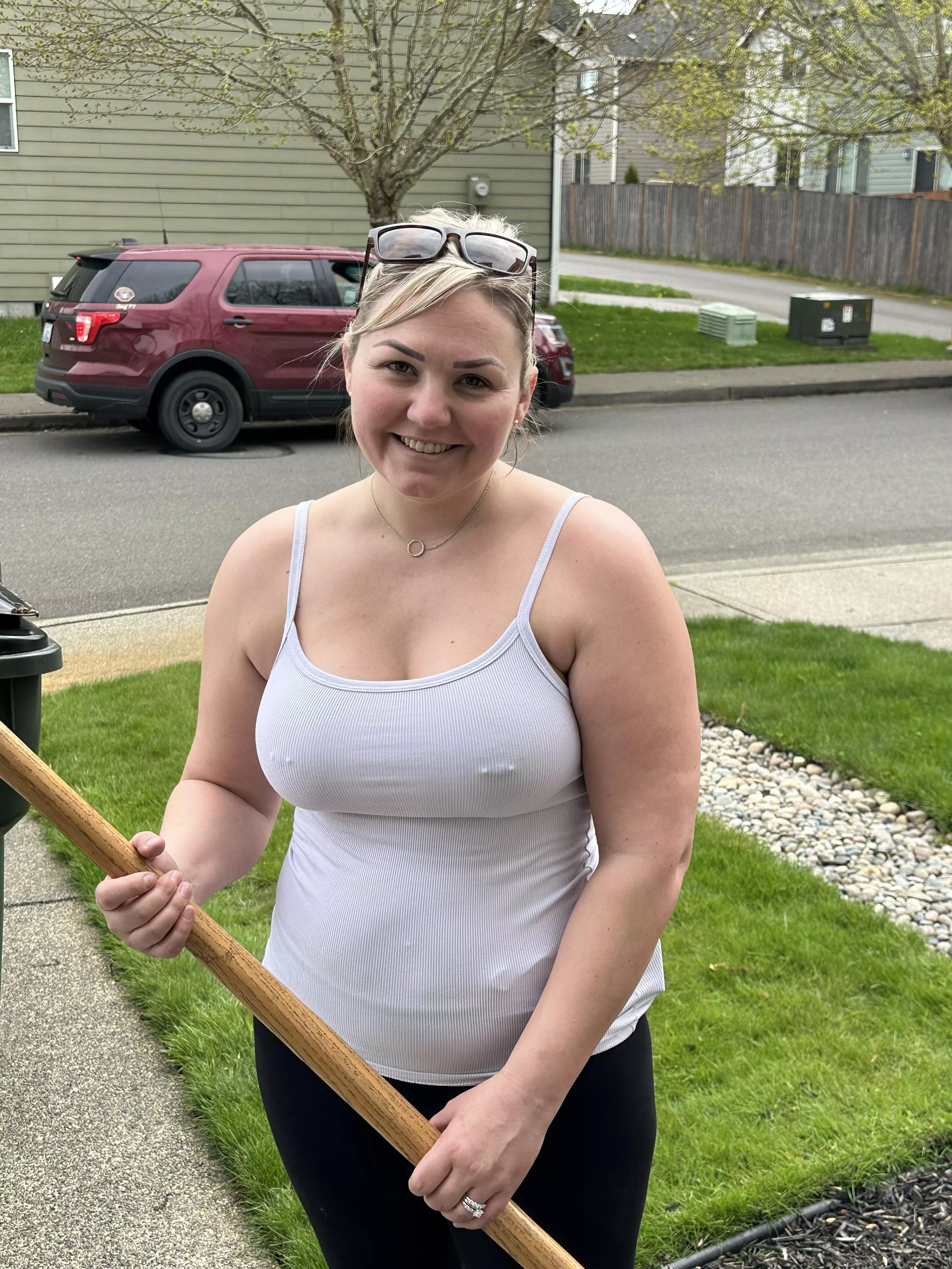 Just the average neighborhood mom working on my front yard. posted by kinkyWAcpl
