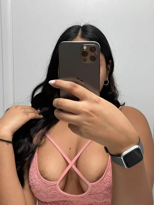 Let me be your girlfriend ☺️ [F] by LatinDesiCPL