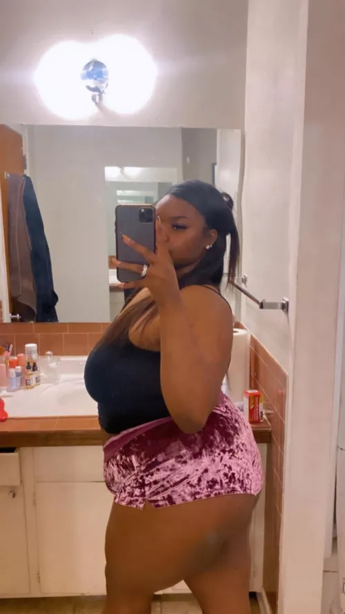 my pretty ass. you wish to have someone that looks just as good as me by zarthaabrat