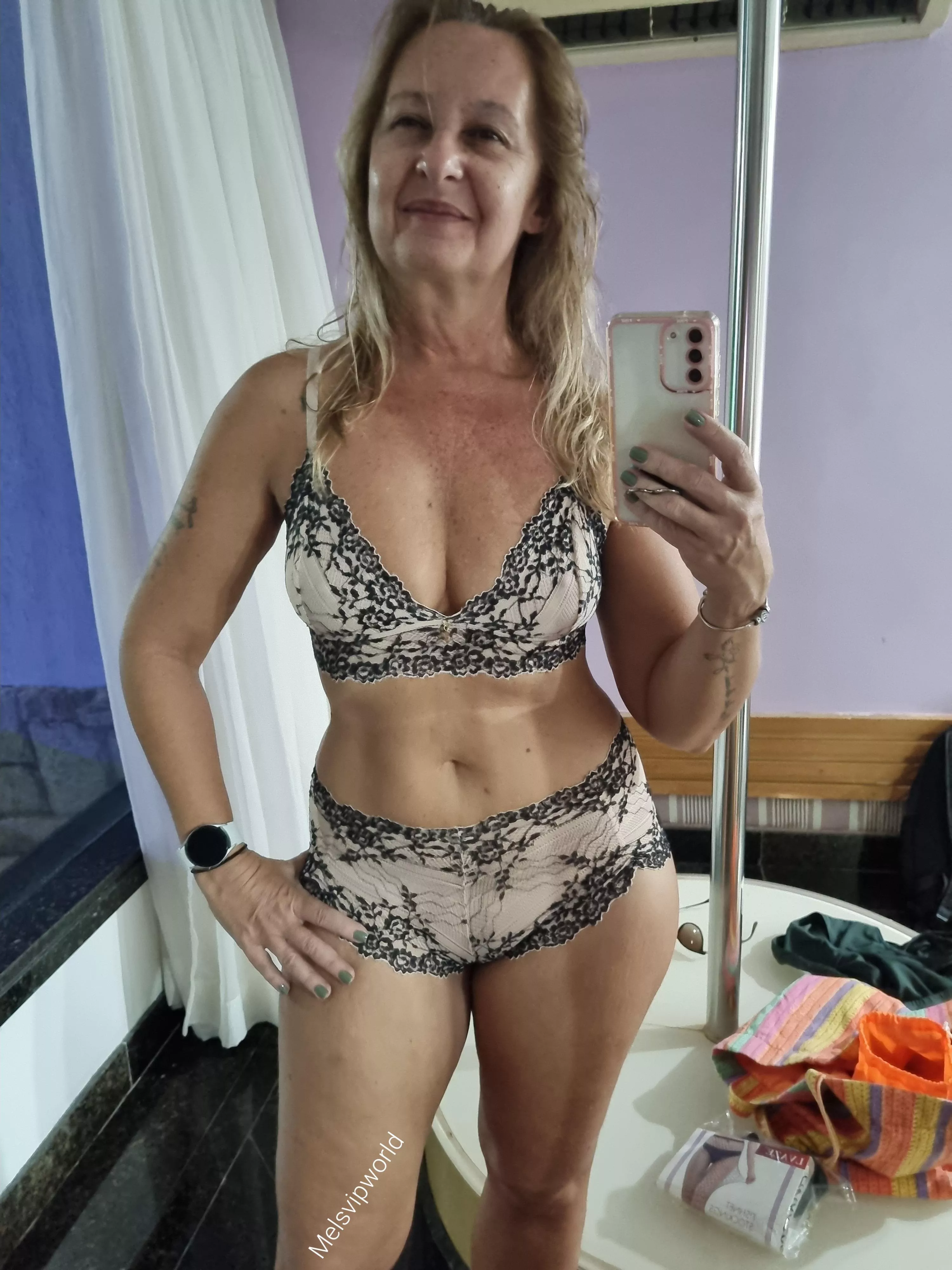 New Lingerie for friday, hope u enjoy it(51y) posted by MelVipWorld