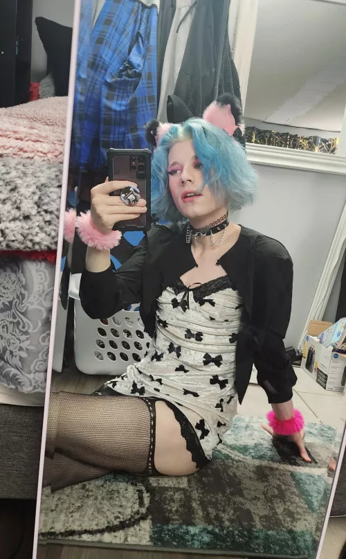 Not great at makeup but still makes me feel pretty! by Electronic-Load-3145