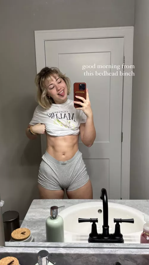 pineapplebrat by thr3sk