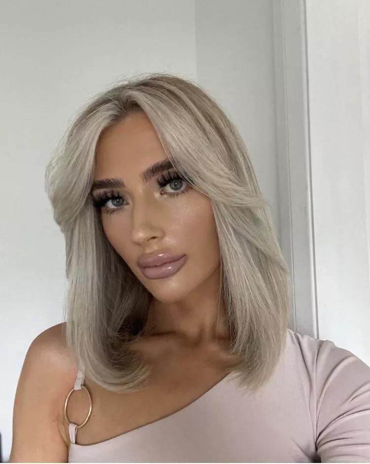 Those lips posted by External_Bank_7661