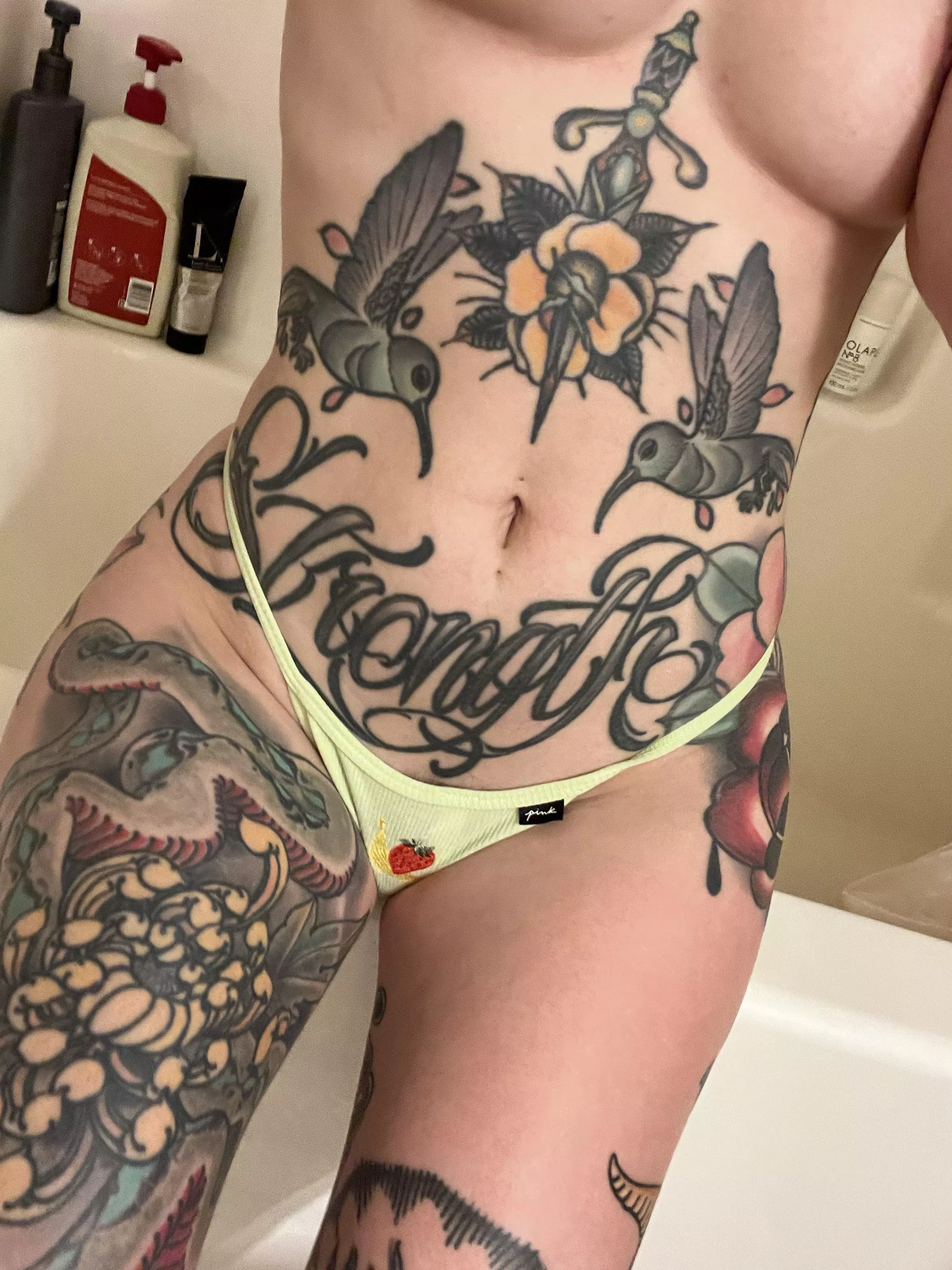 what album would you put on while you fuck me? 🖤⛓️ posted by Sabinthia