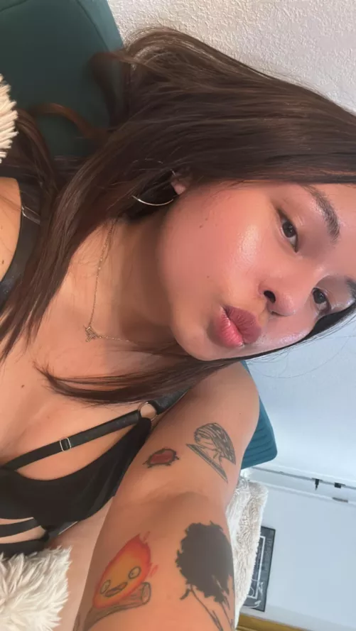 will you show me off if I'm your girlfriend? by die4drey_