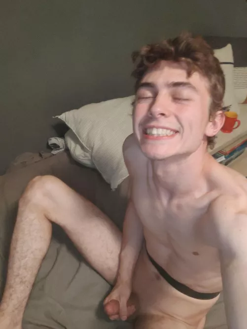 Would you do me hard🙈?? by sissylovepink6