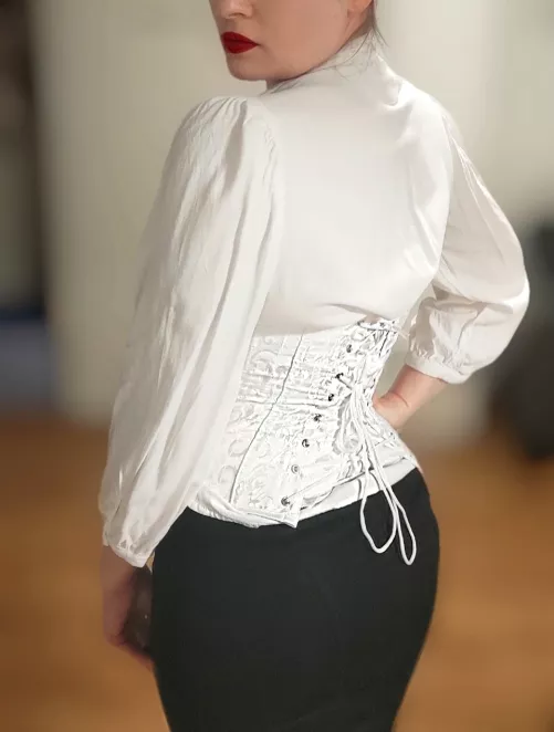 Would you like to untie me? by BlushedObsession