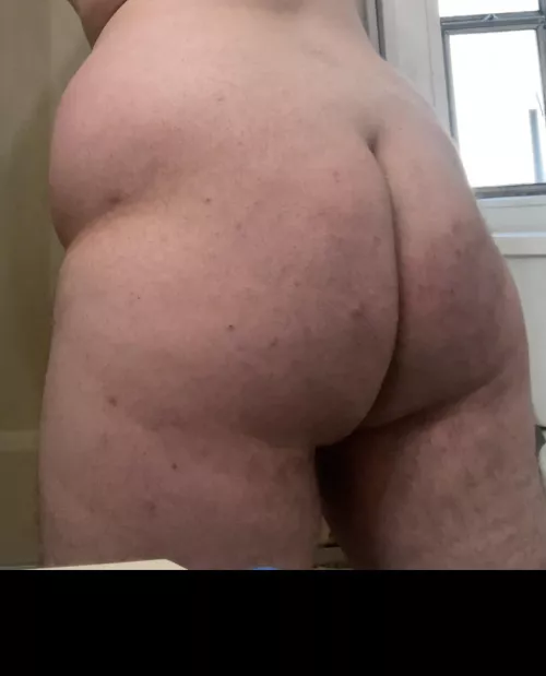 Back again today boys by NSFW_BOY321