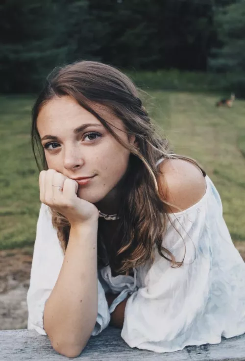 Brown eyed girl by Weakness-Valuable