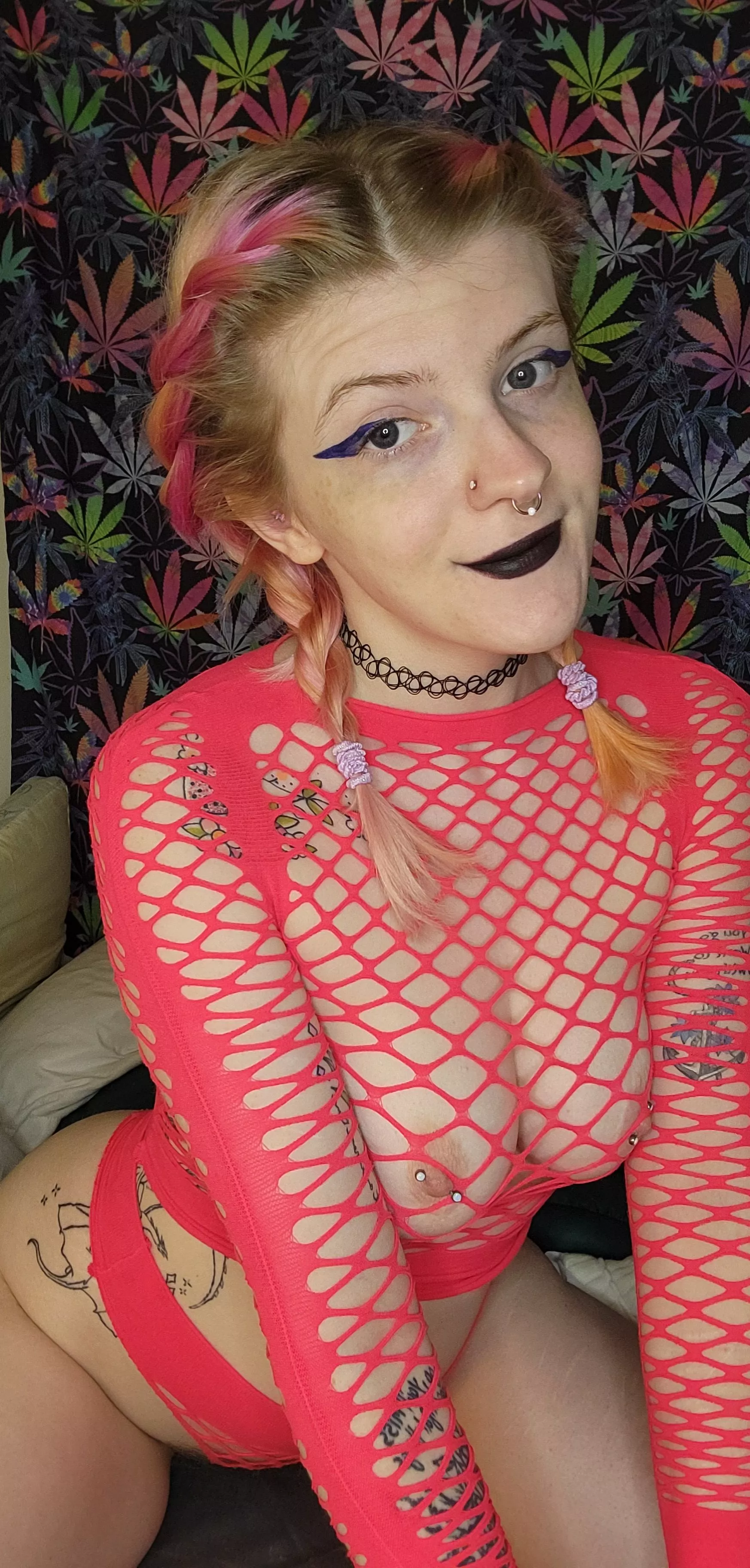 Can I ride you on the first date? 😈 posted by ElectricRose34