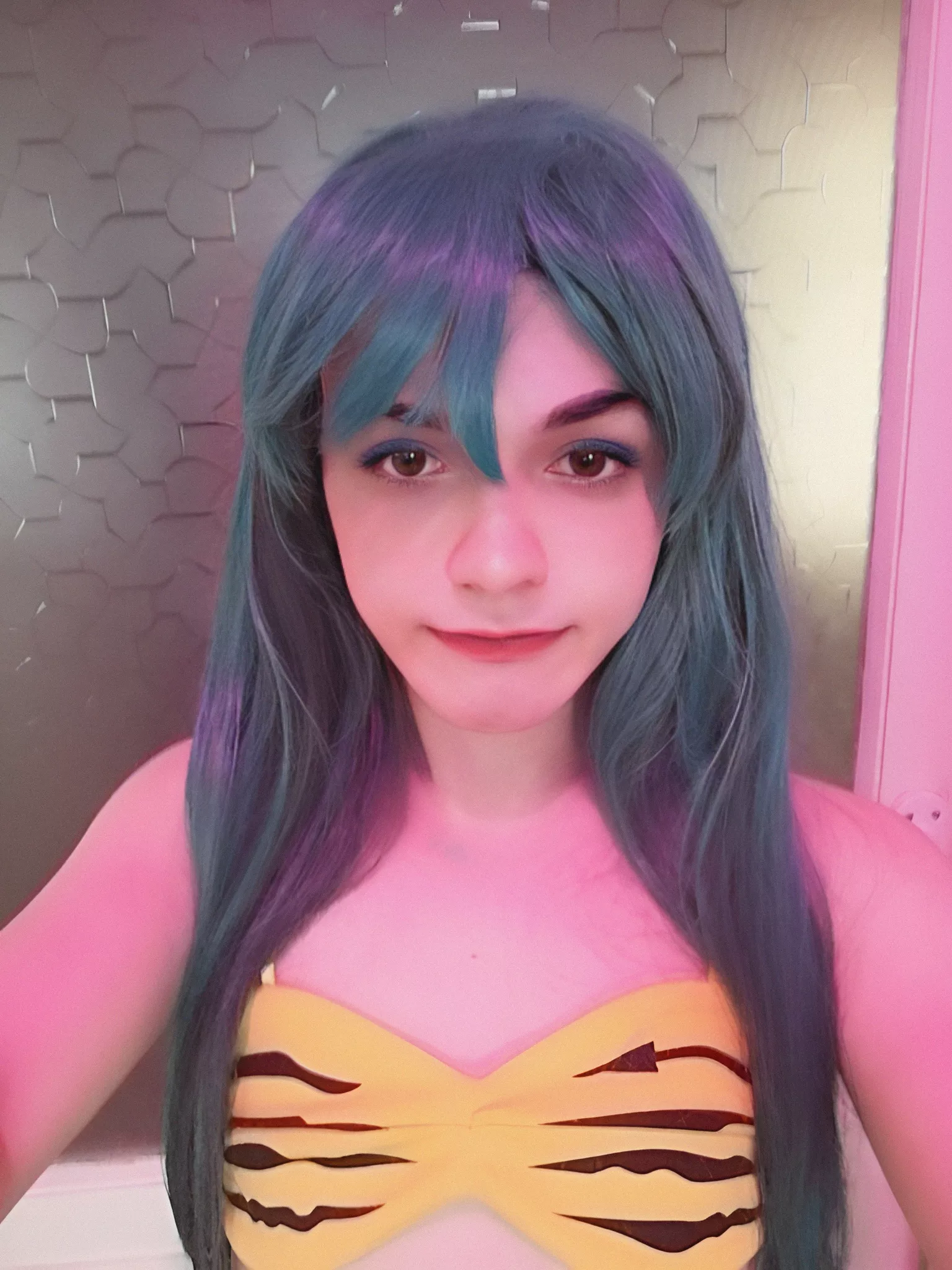 Cute or hot? 🔥 posted by Avolyah