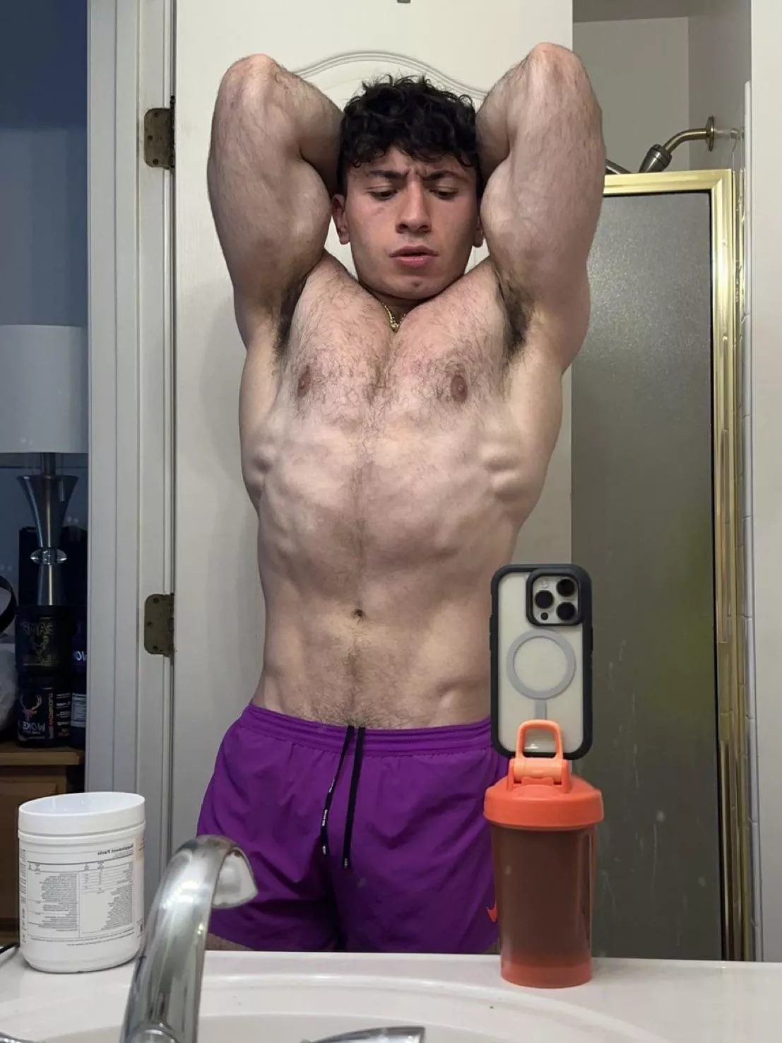 Get addicted to the scent of my musk after a workout 💦🤤 posted by PersianMasterReddit