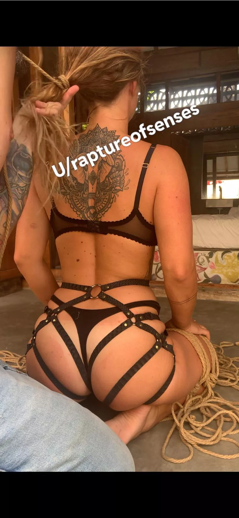 Hair tie, leather and ropes posted by raptureofsenses